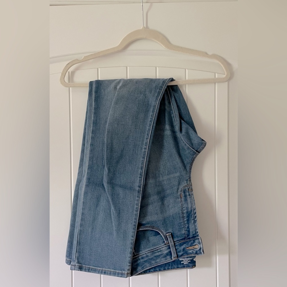 High Waisted Jeans